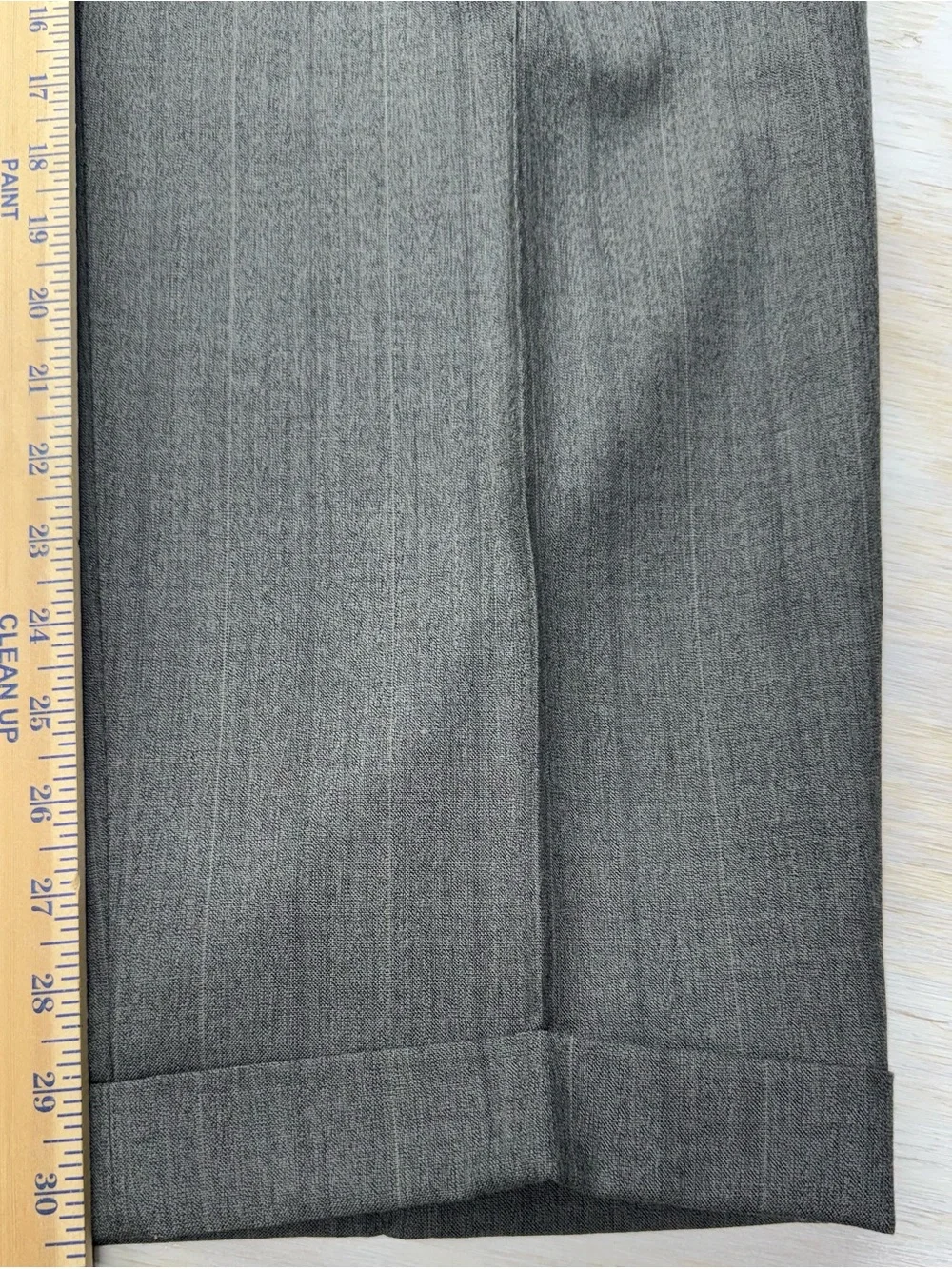 Christian Dior Triple Pleated 34x30.5 Men's Gray Tailored Dress Pants